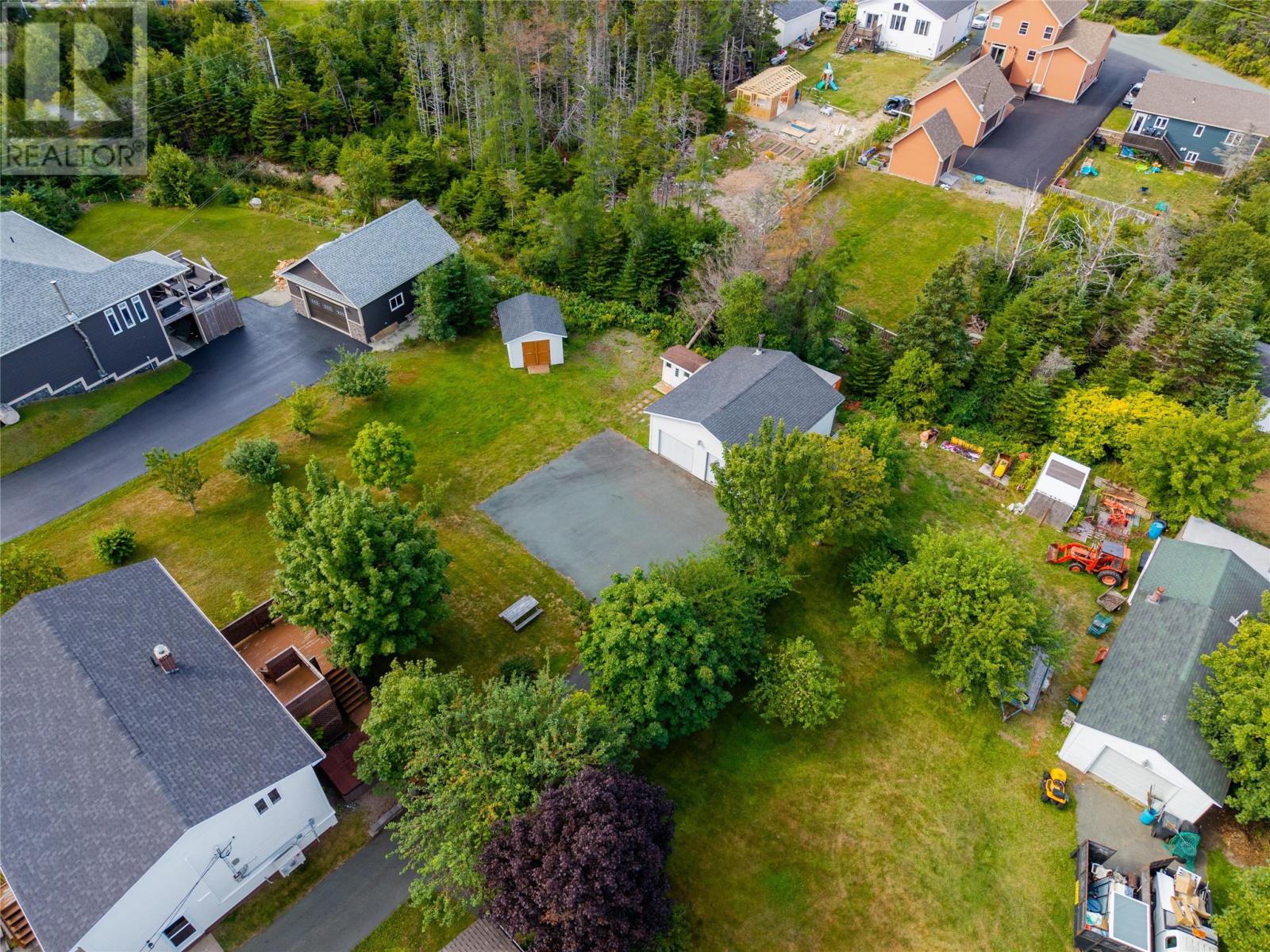 24 Middle Ridge Road Property Photo 31
