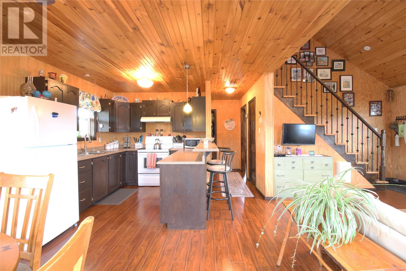 118 Country Lane Property Photo 13