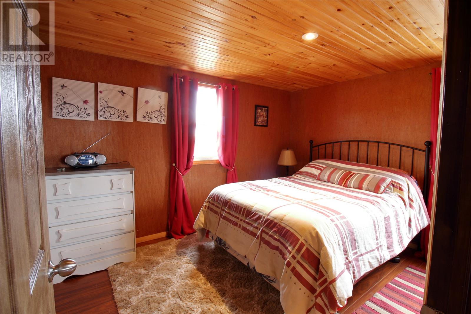 118 Country Lane Property Photo 23
