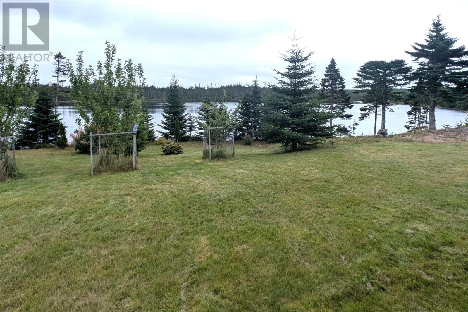 118 Country Lane Property Photo 32