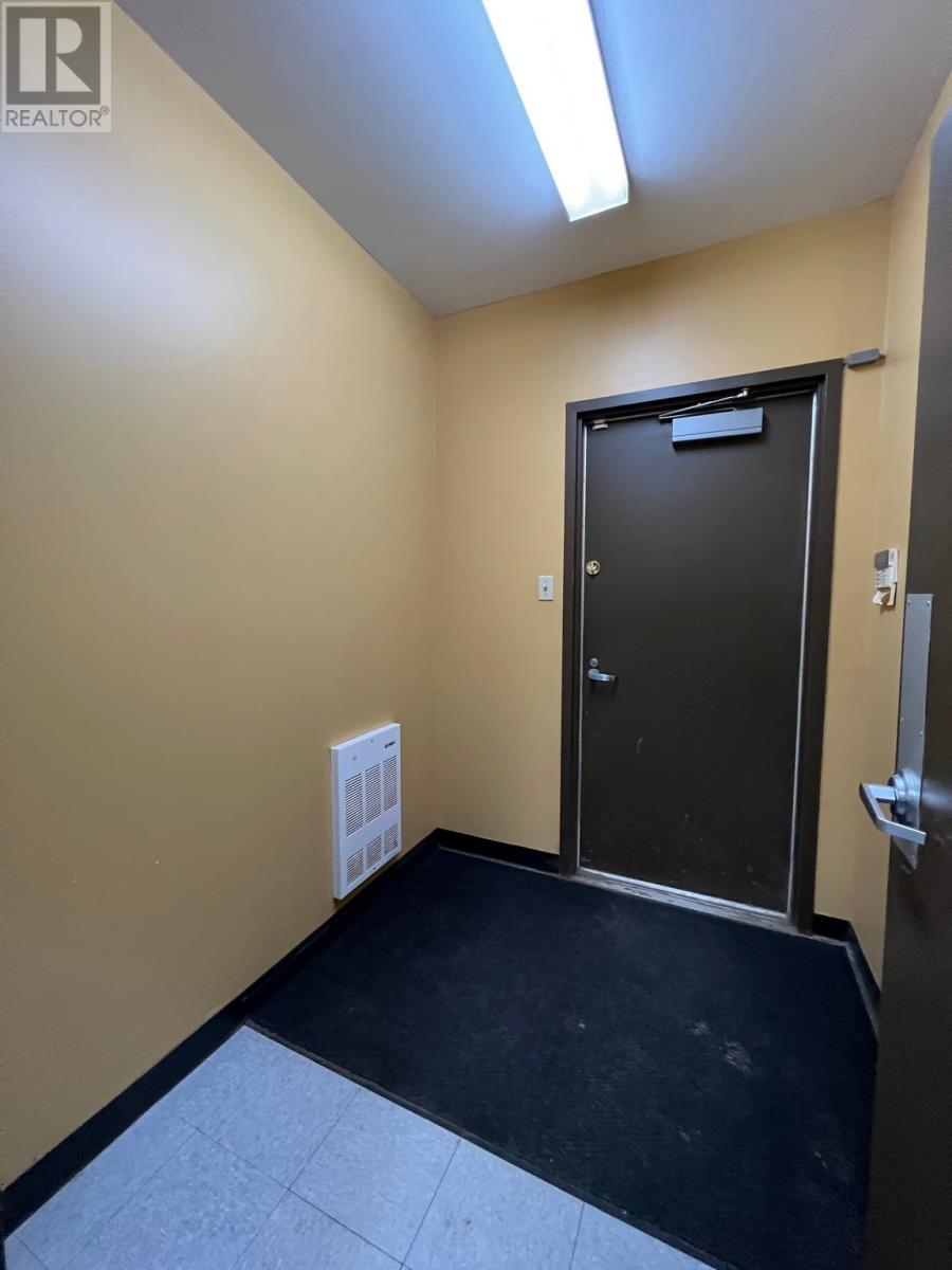 28 Cromer Avenue Property Photo 14