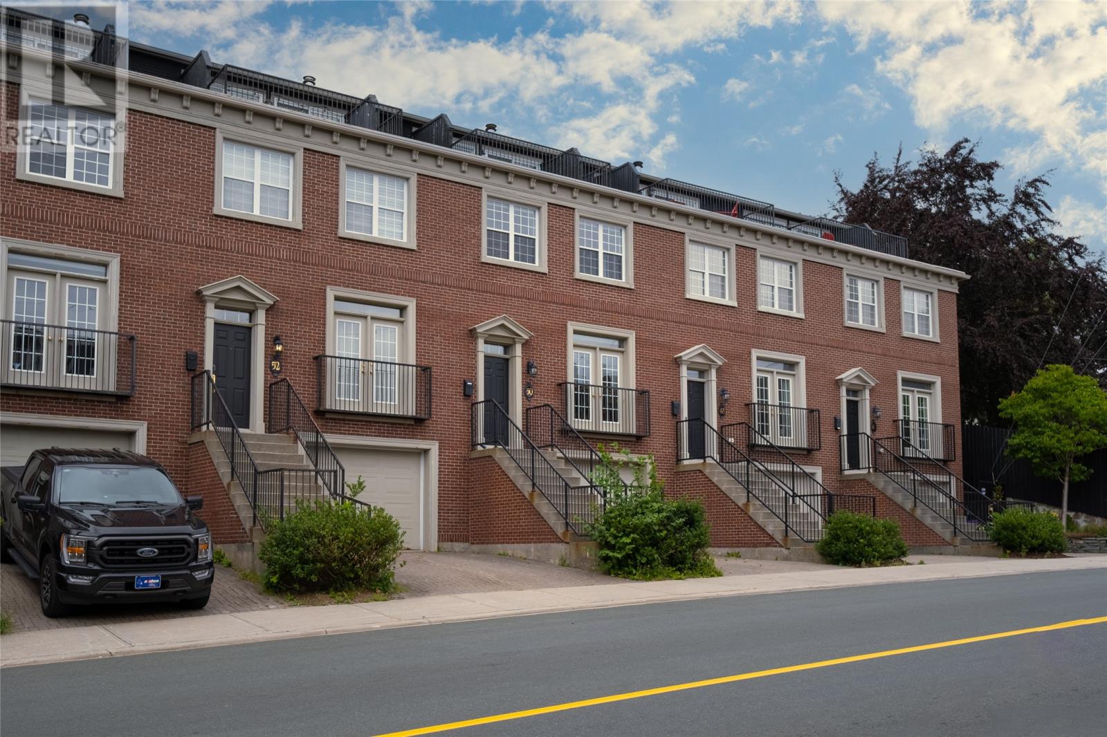 50 Queens Road Property Photo 4