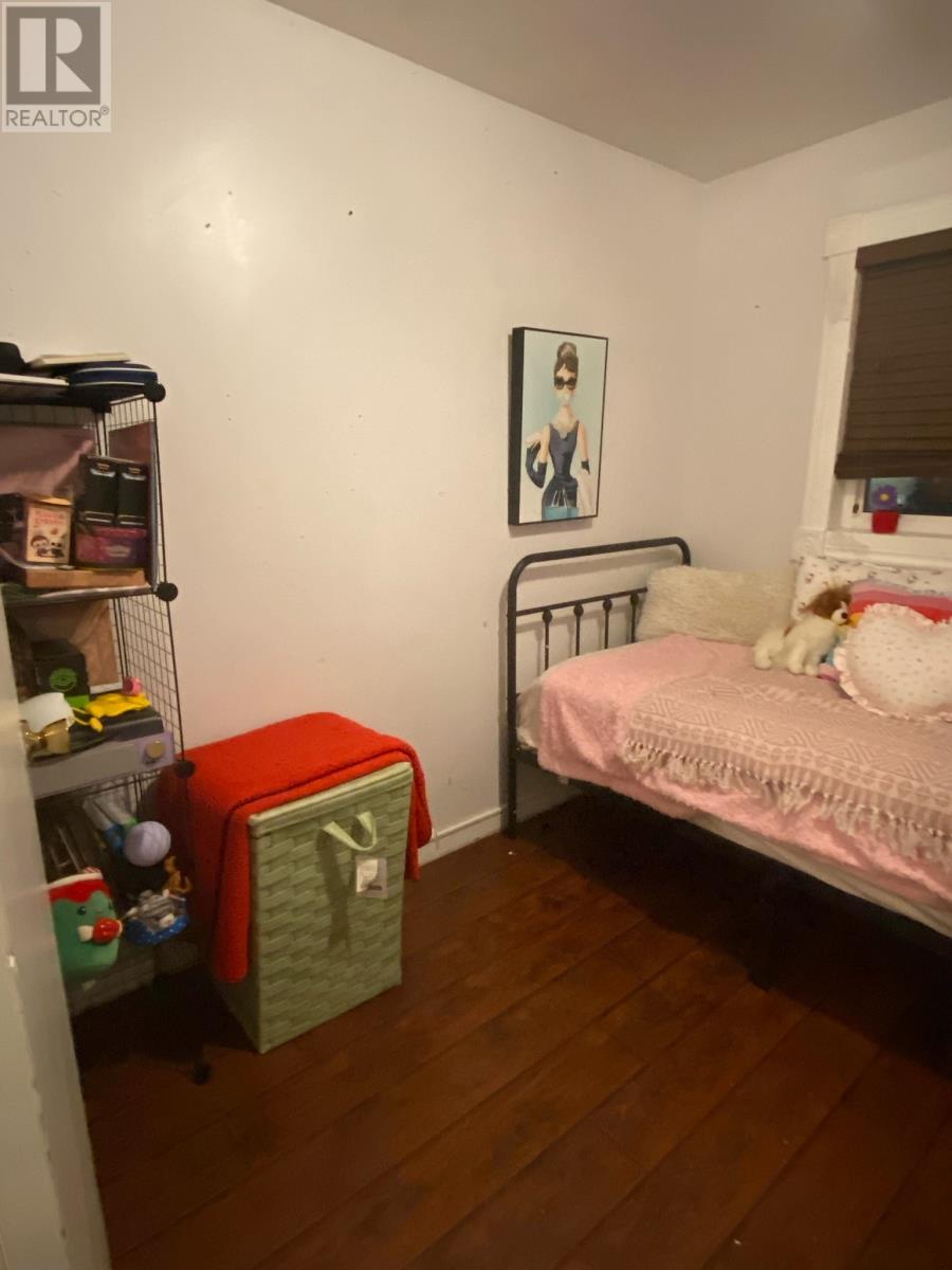 317 - 319 Lemarchant Road Property Photo 15
