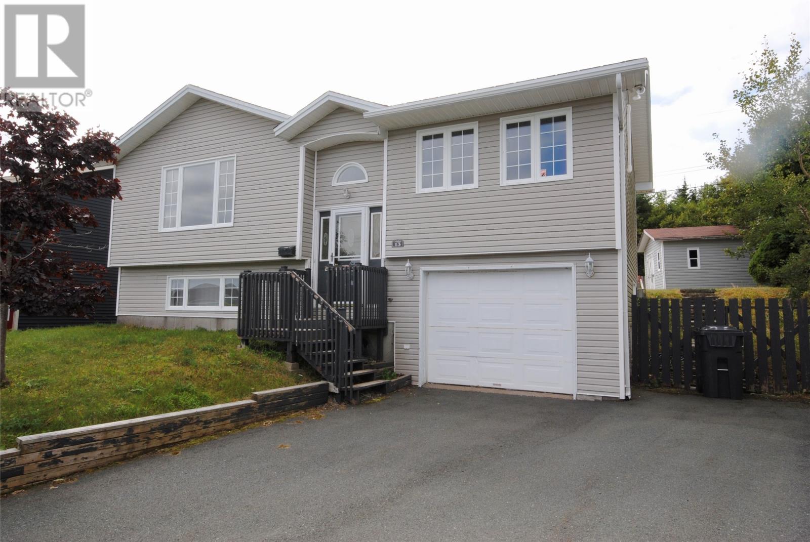 13 Osprey Place Property Photo 2
