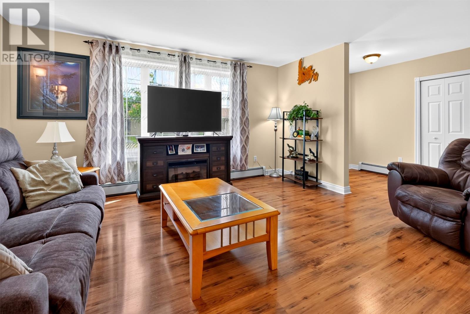 4 Parade Street Property Photo 7