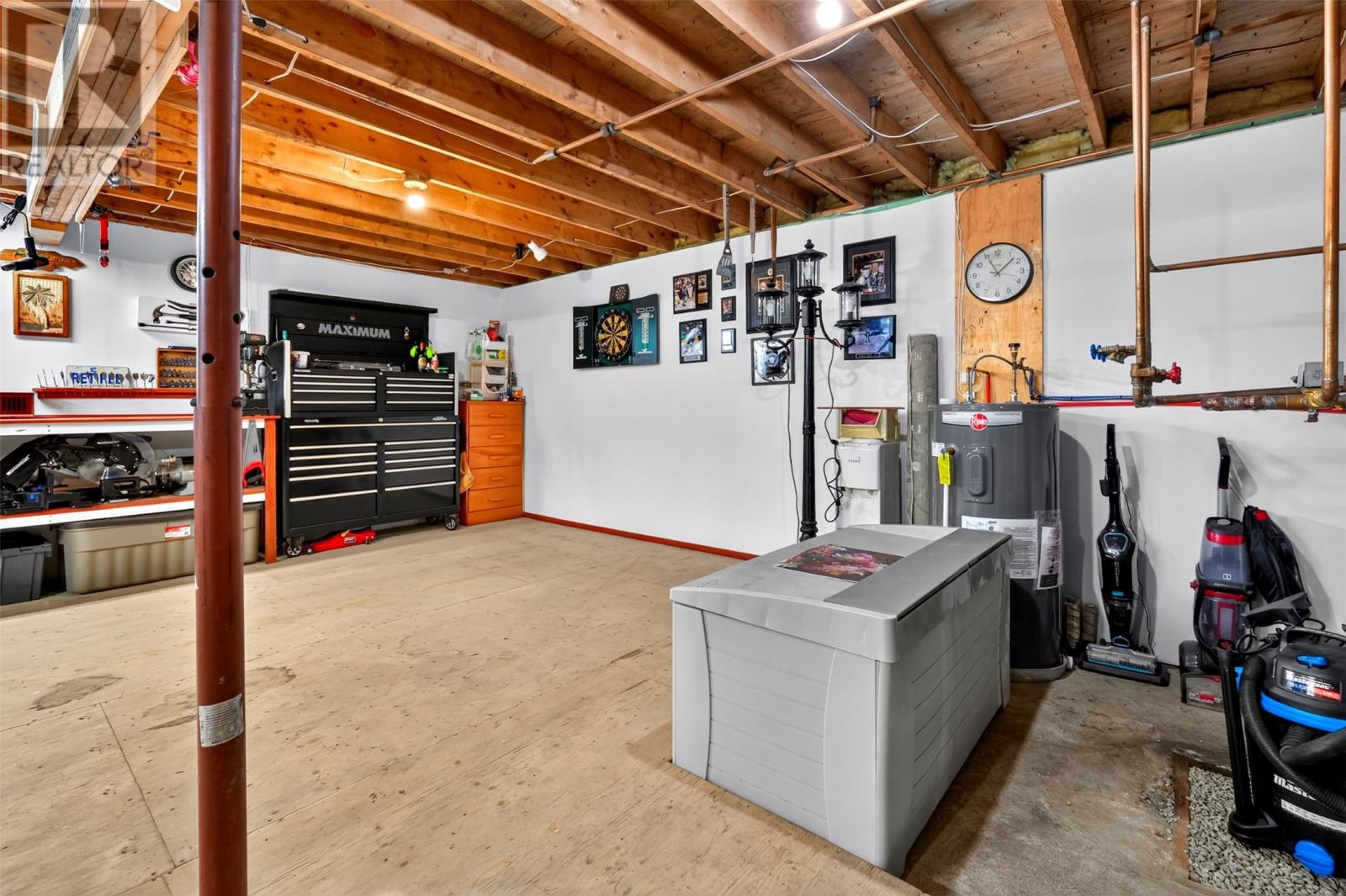 4 Parade Street Property Photo 25