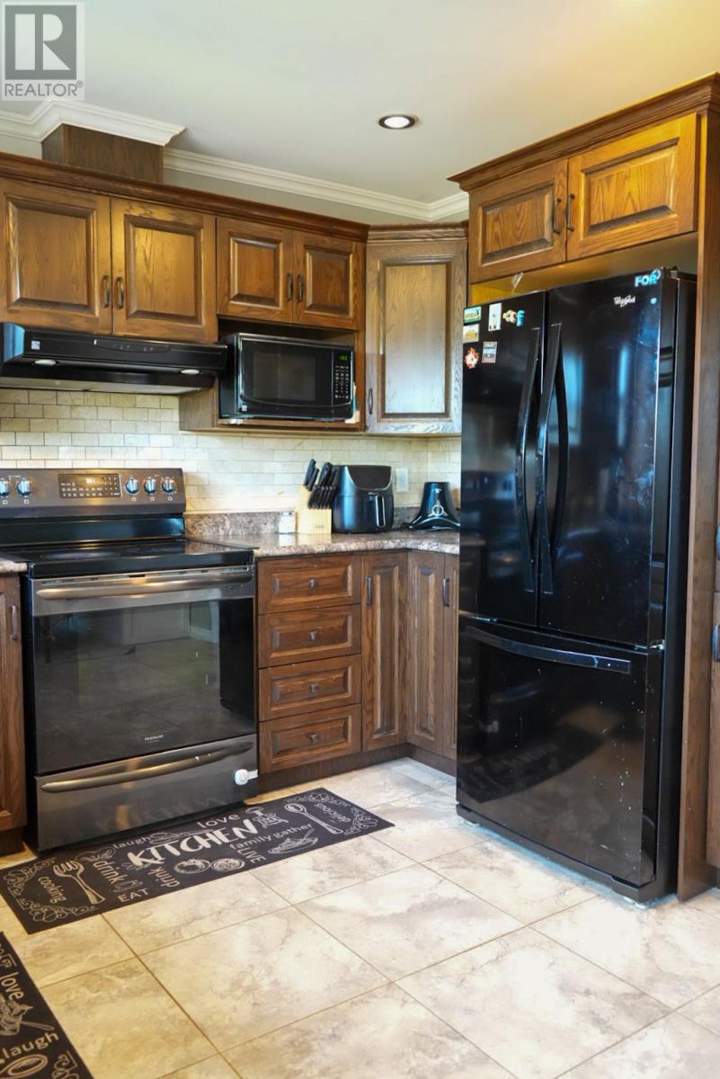 114 Ricketts Road Property Photo 9
