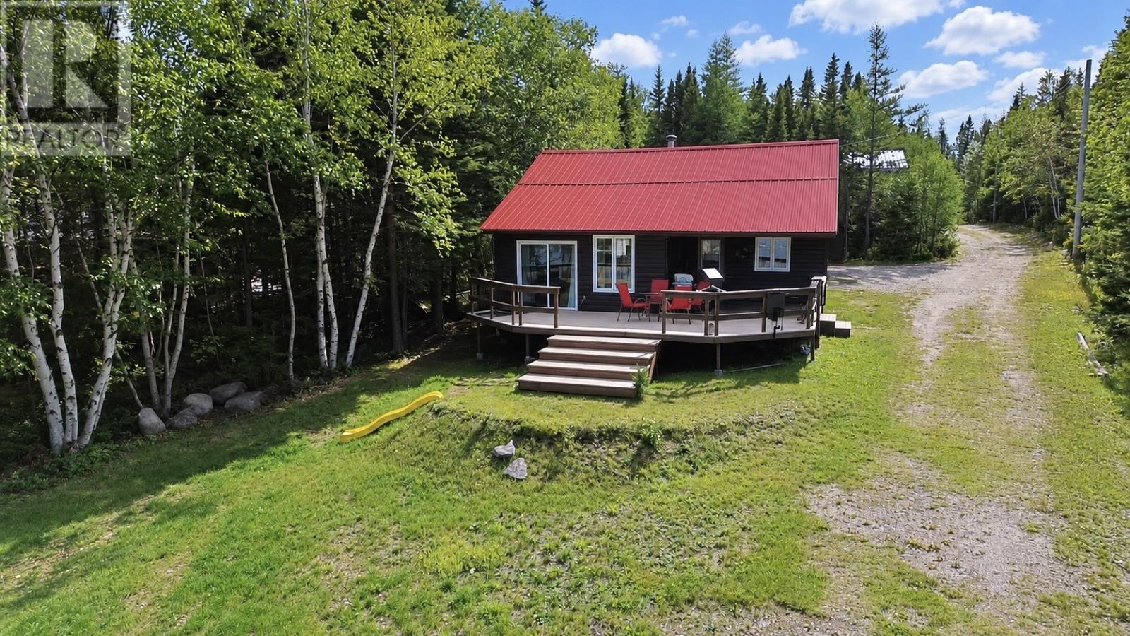 61 Partridgeberry Point Property Photo 28