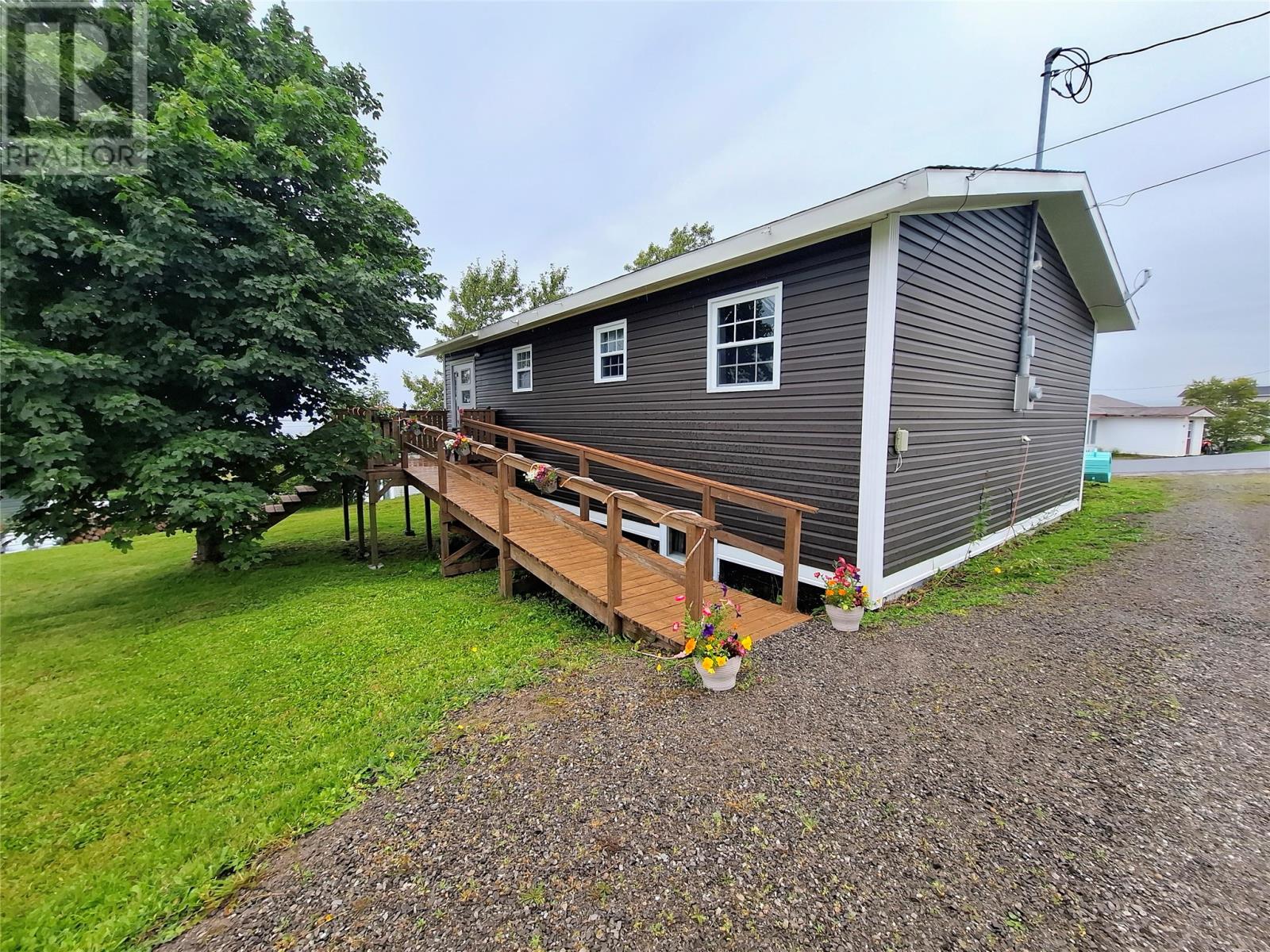 1 Perrys Lane Property Photo 22