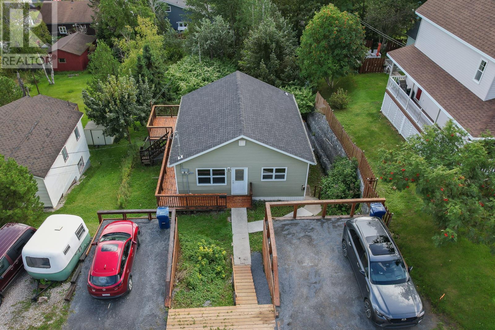 9 Farmdale Road