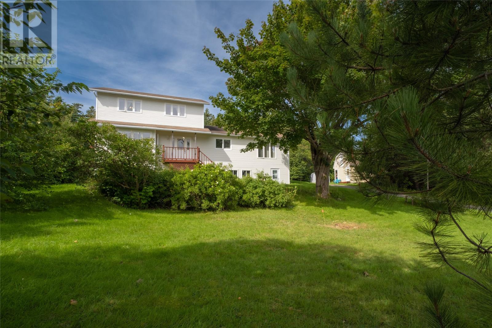 33 Harbour Drive Property Photo 5
