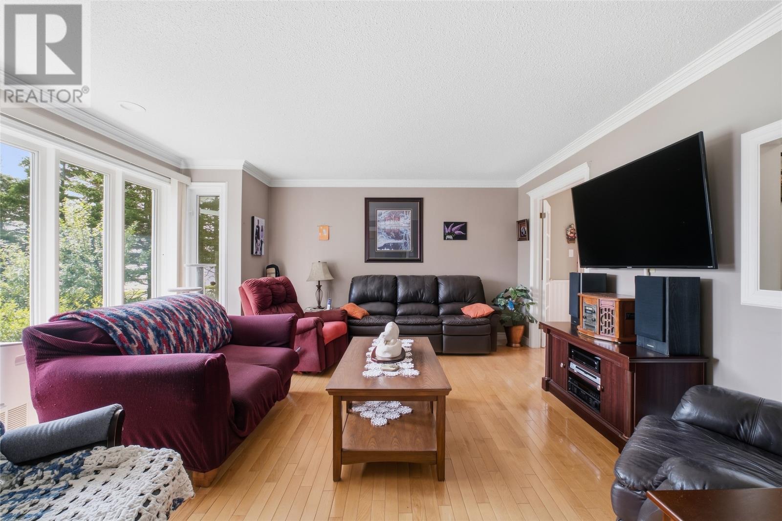 33 Harbour Drive Property Photo 12