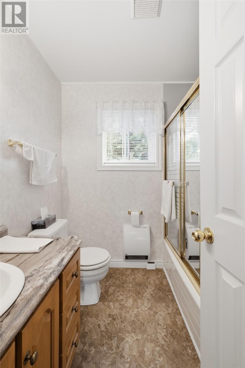 33 Harbour Drive Property Photo 22