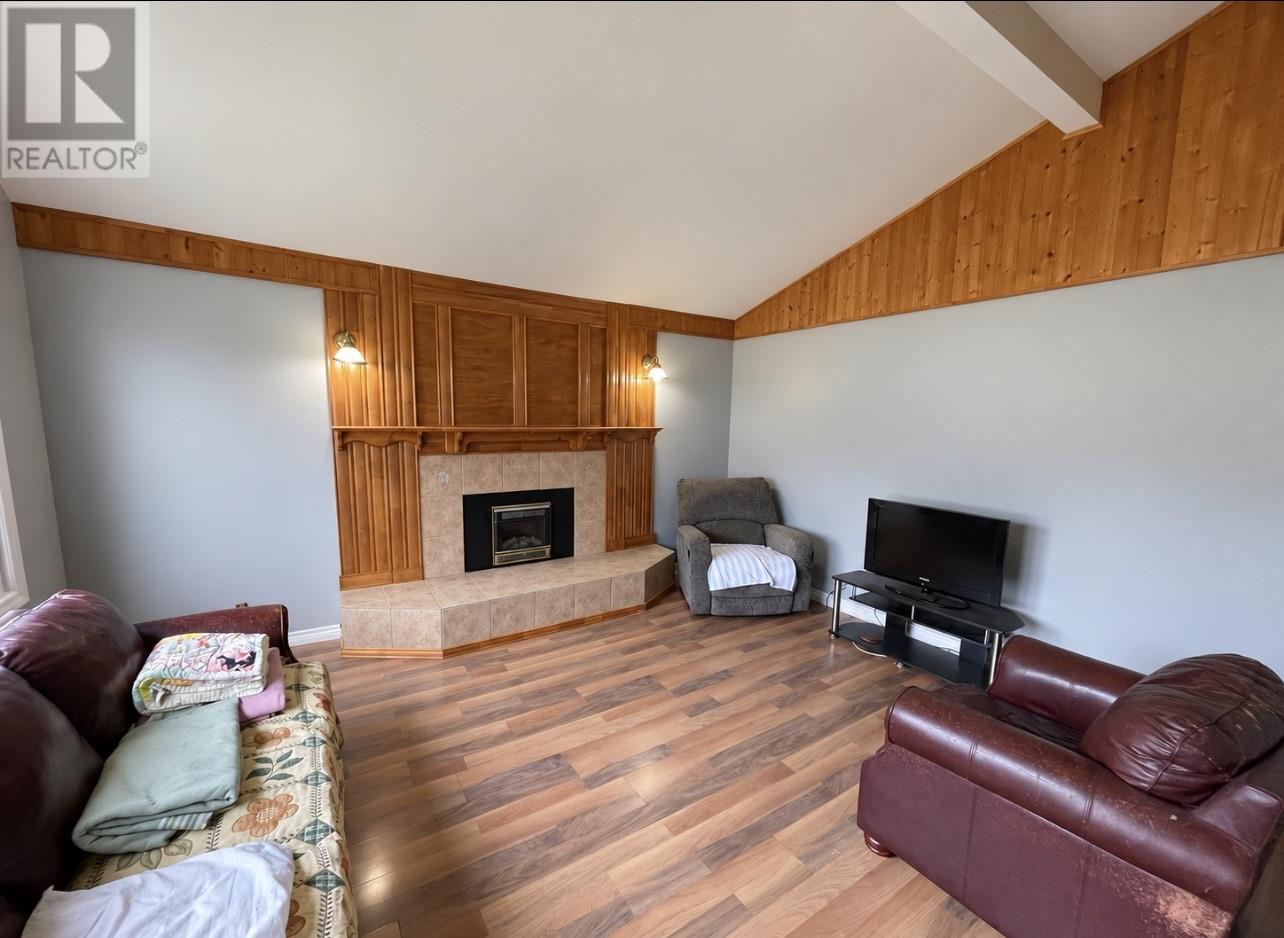 6 Preston Place Property Photo 2