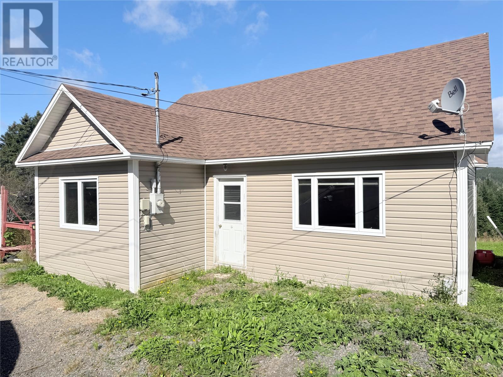 184 Creston Boulevard Property Photo 1