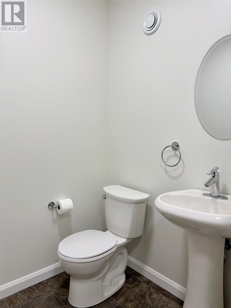 22 Beaumont Hamel Street Property Photo 10