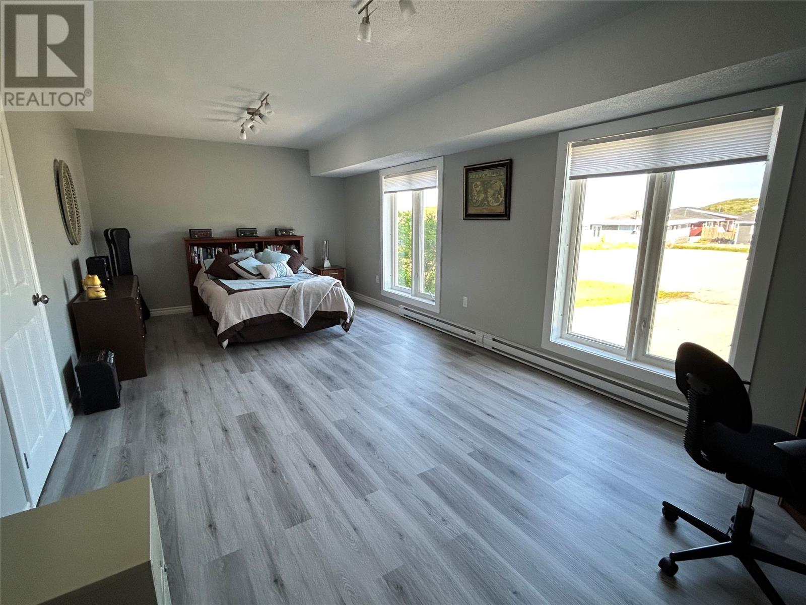 13 Midway Road Property Photo 27