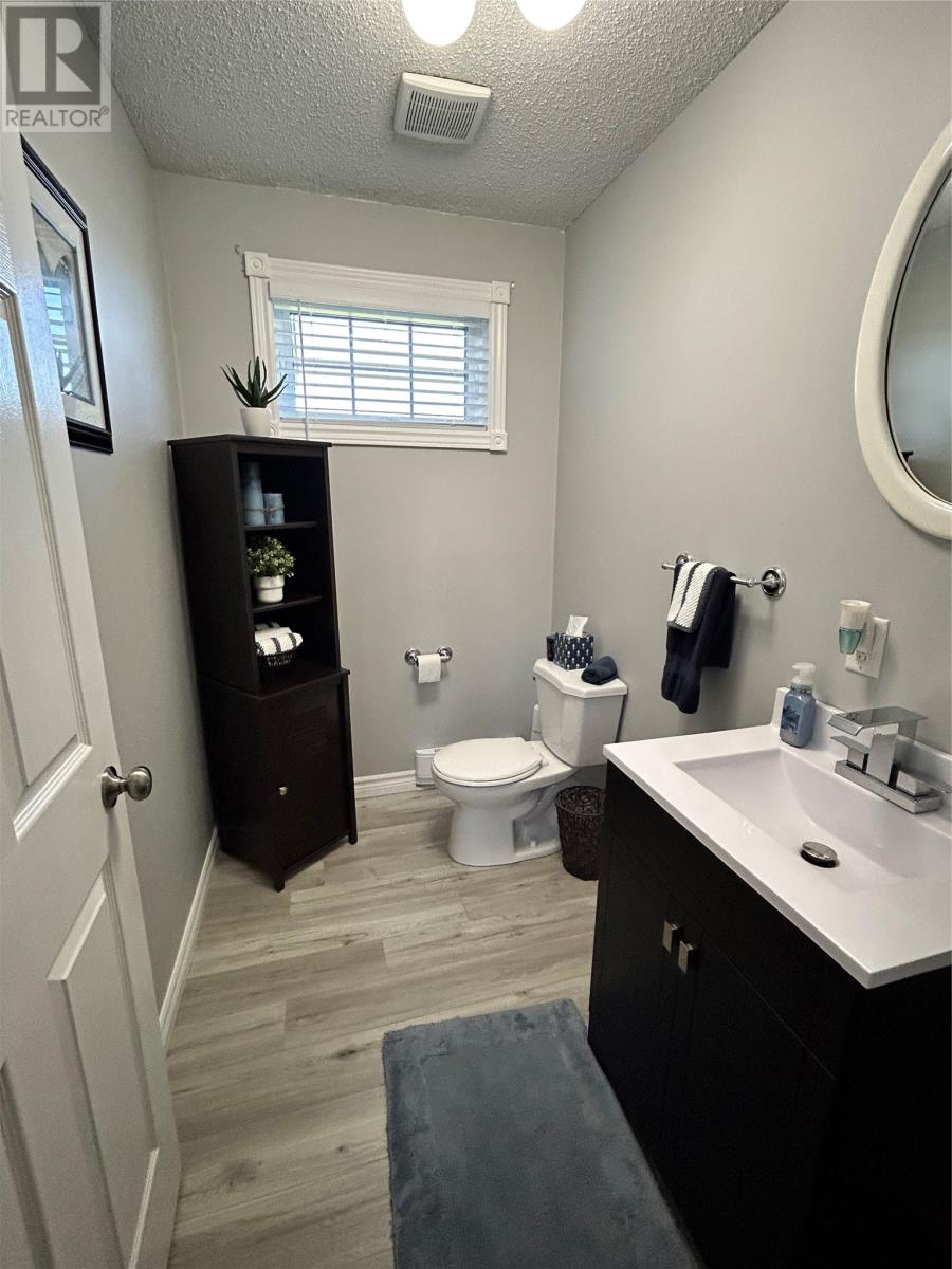 13 Midway Road Property Photo 28