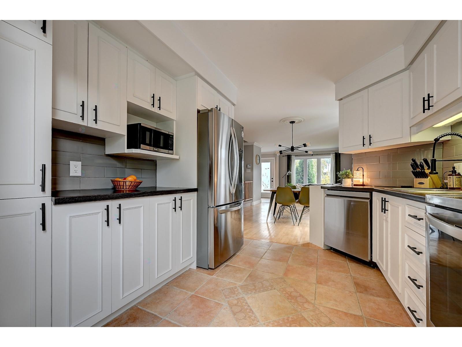 27 Rue De La Rive Property Photo 13