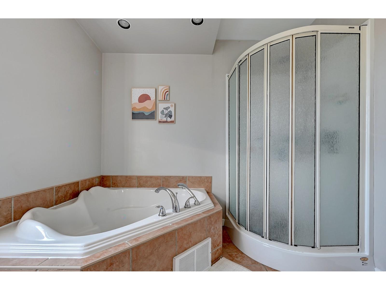 27 Rue De La Rive Property Photo 28