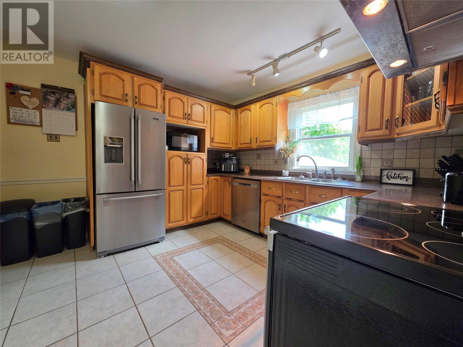 11 Philip Drive Property Photo 3