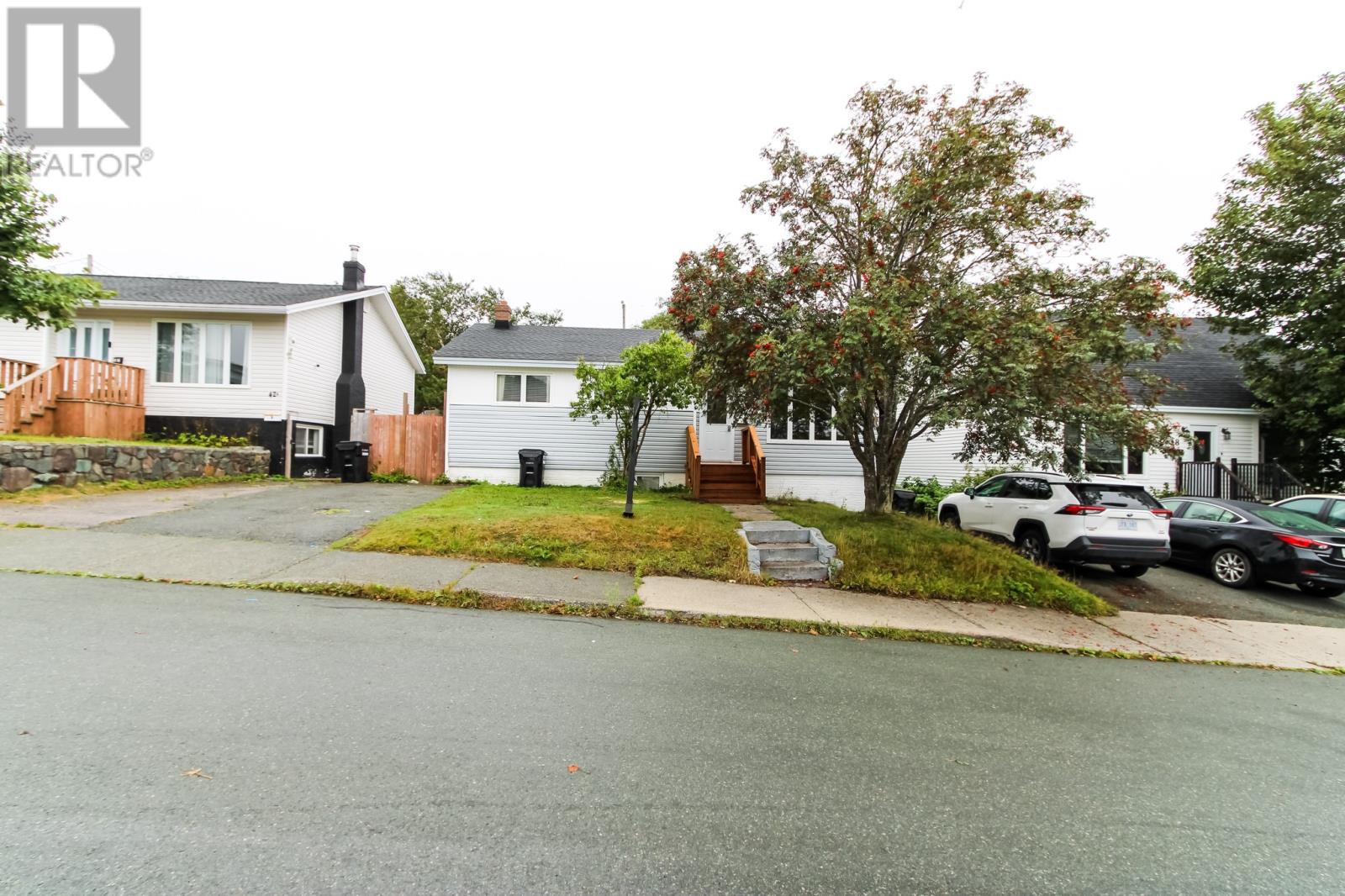 40 Diana Road Property Photo 3