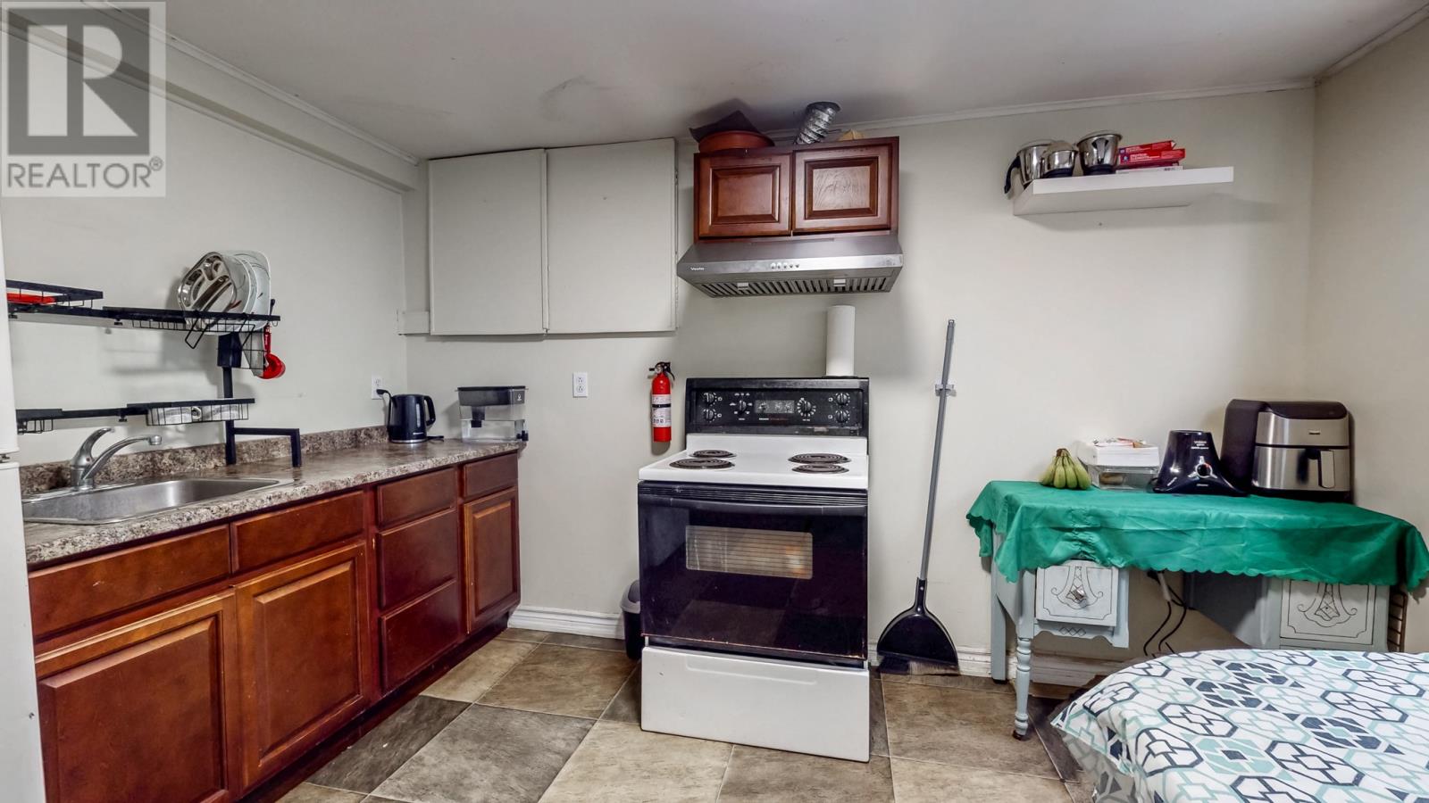 40 Diana Road Property Photo 28