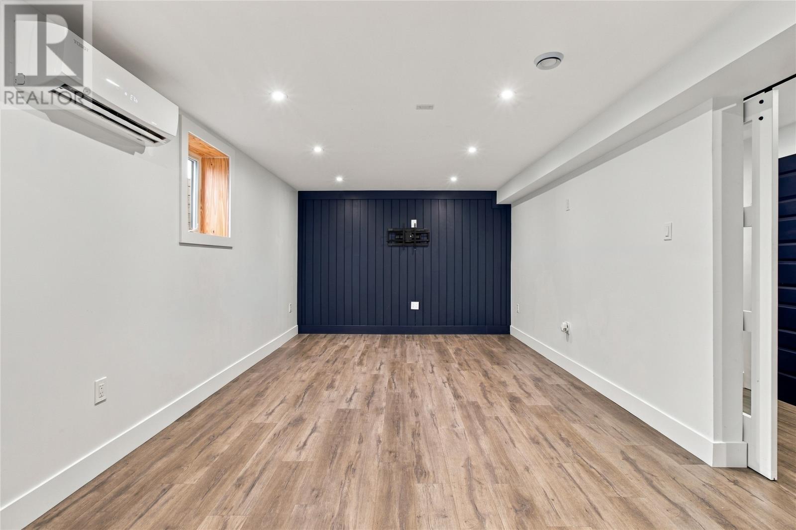 64 Magee Drive Property Photo 27