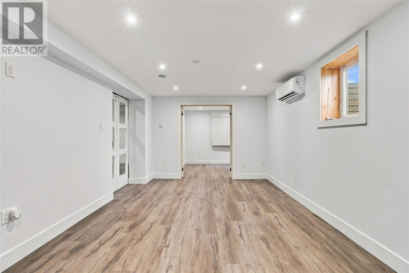 64 Magee Drive Property Photo 30