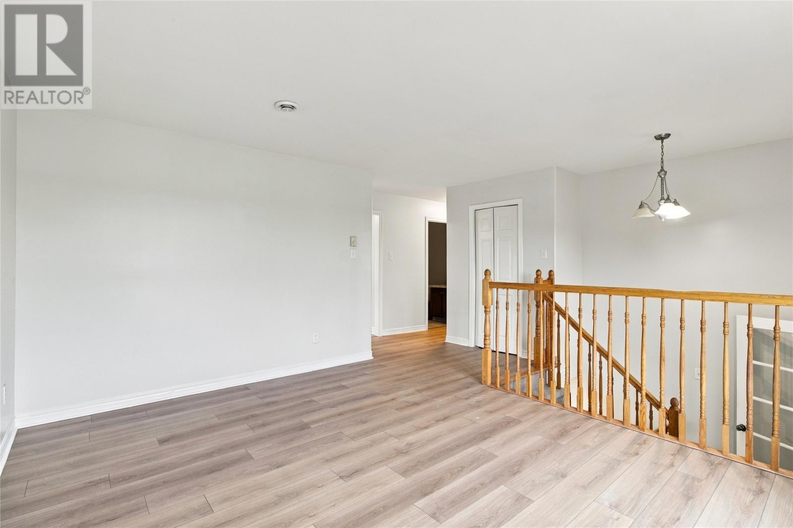 4 Skeffington Place Property Photo 5