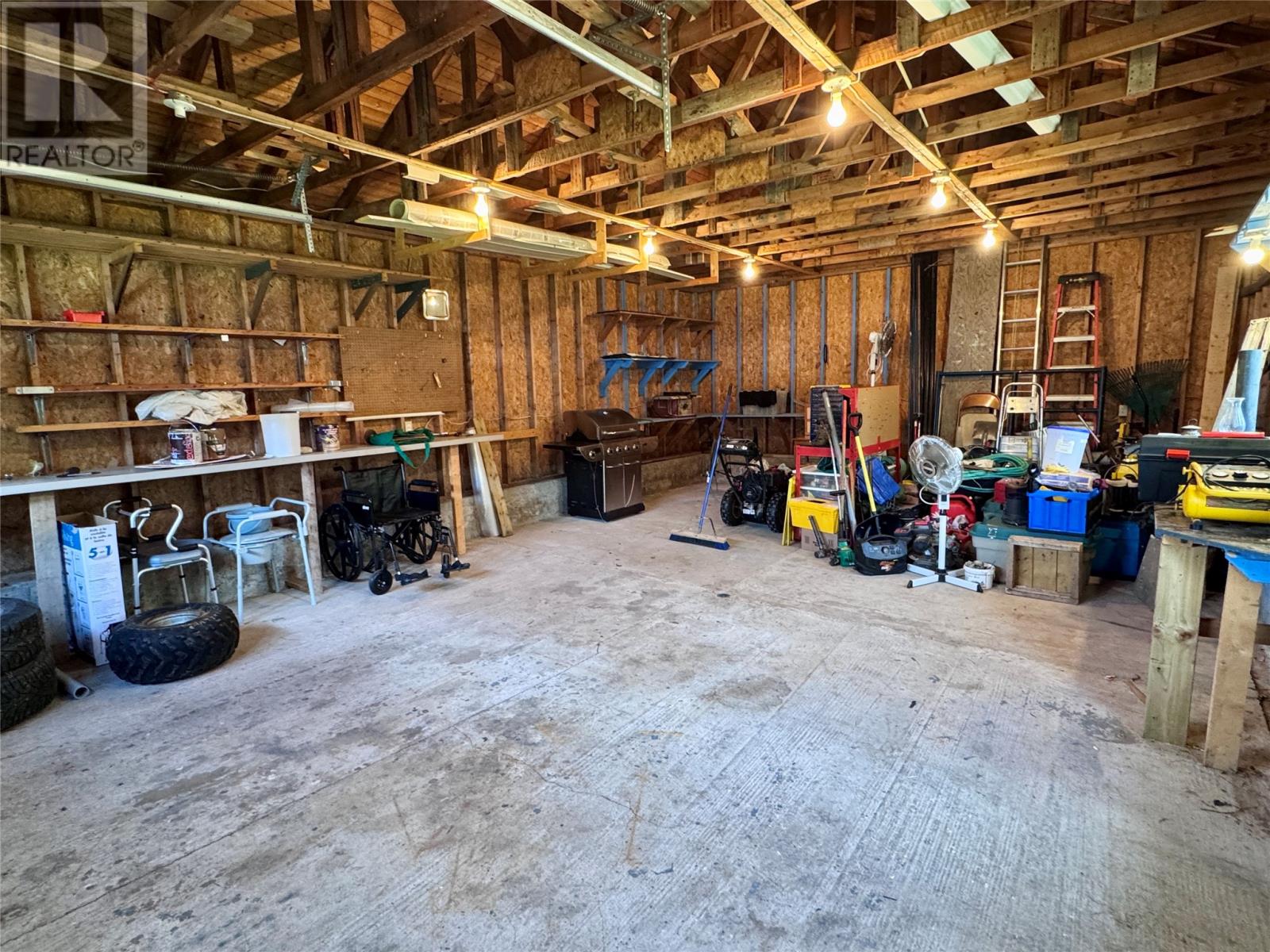 108 High Street Property Photo 22