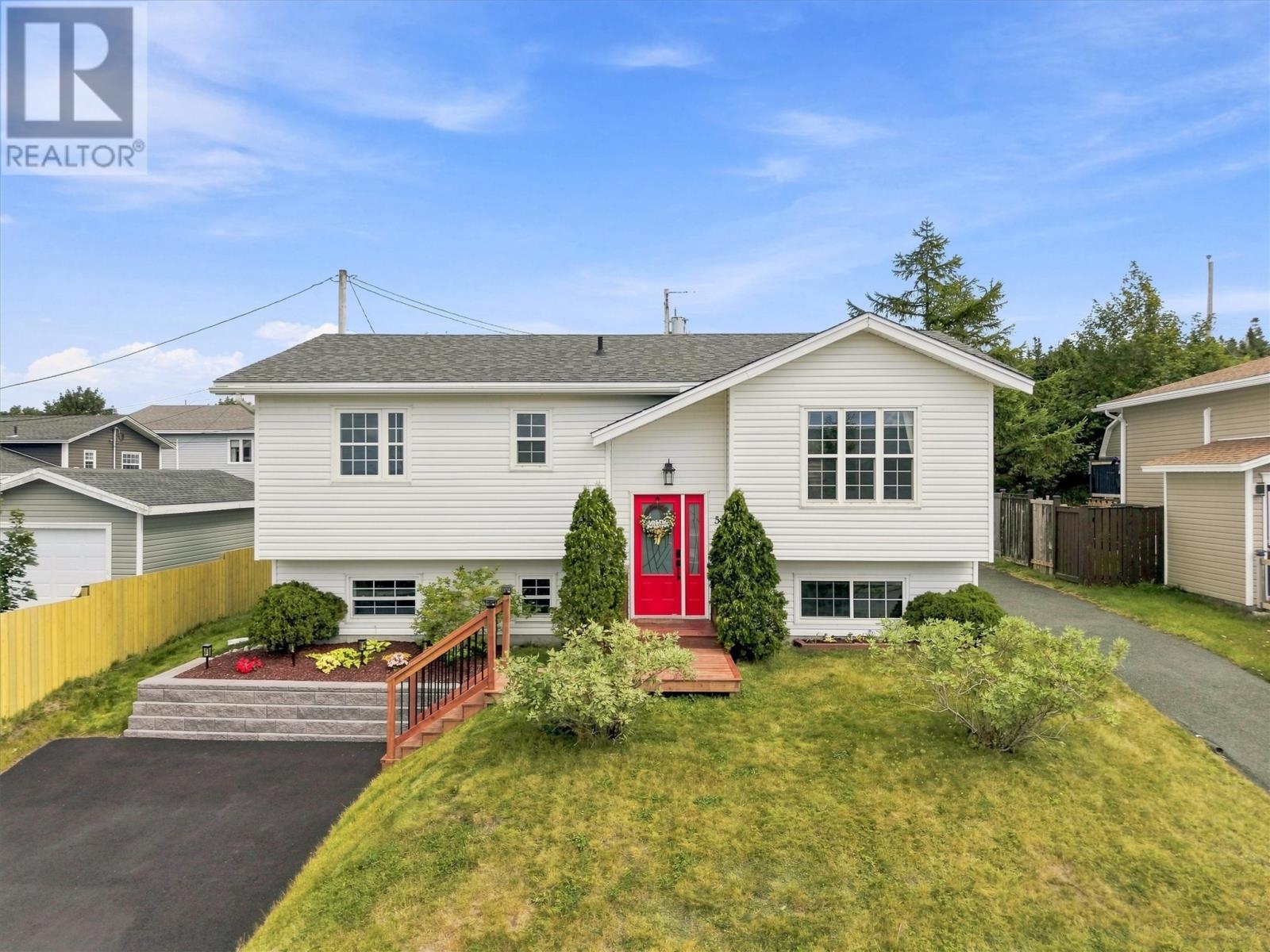 5 Starrigan Place Property Photo 1