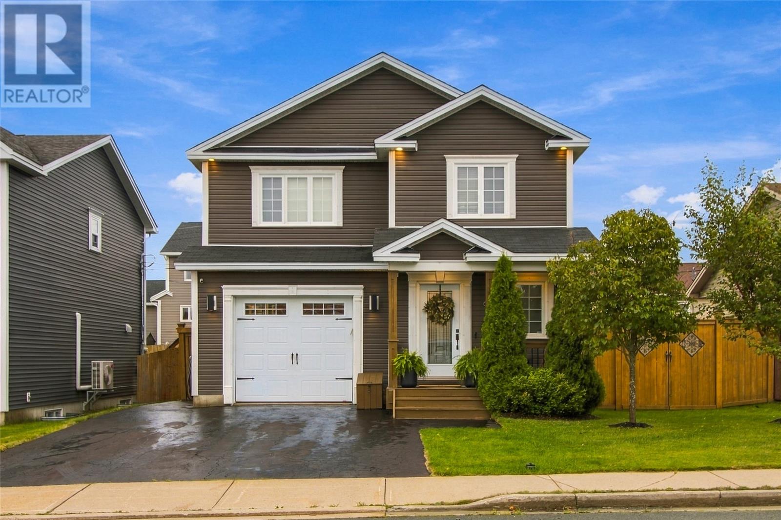 11 Glen Abbey Street Property Photo 1