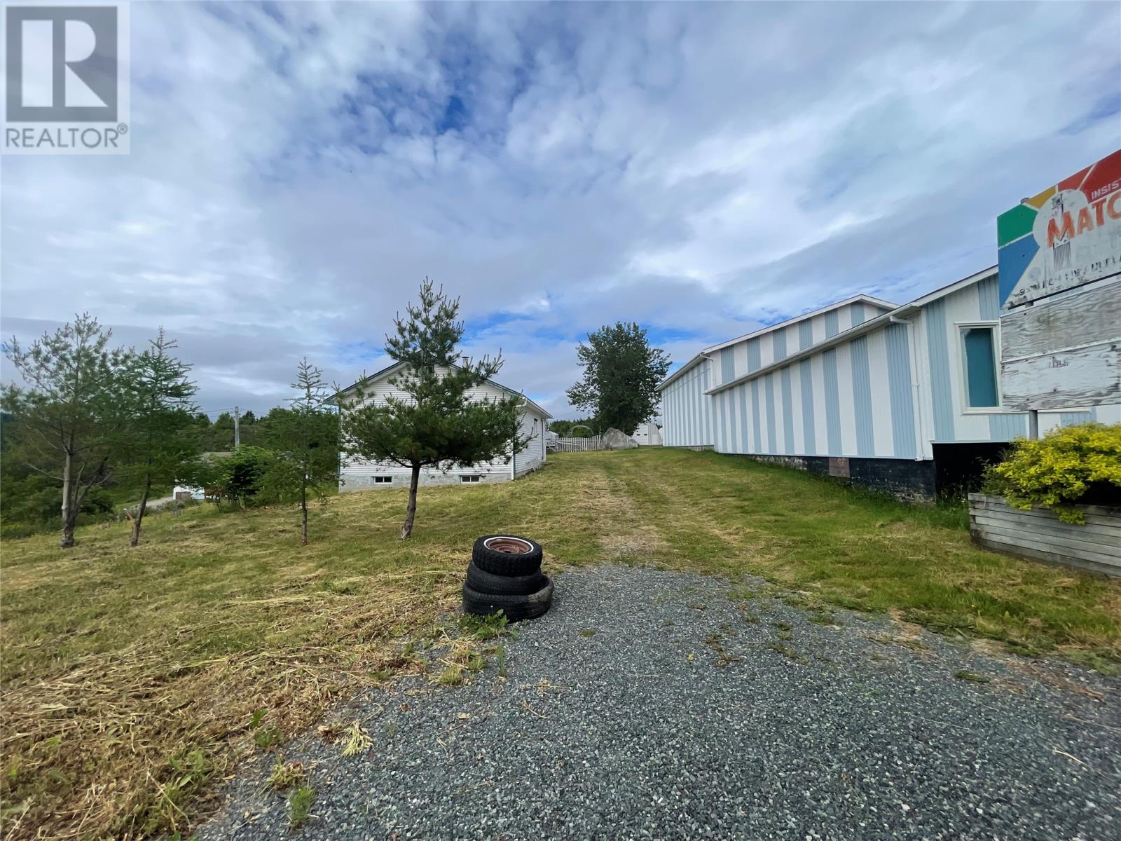 167 Fault Drive Property Photo 4