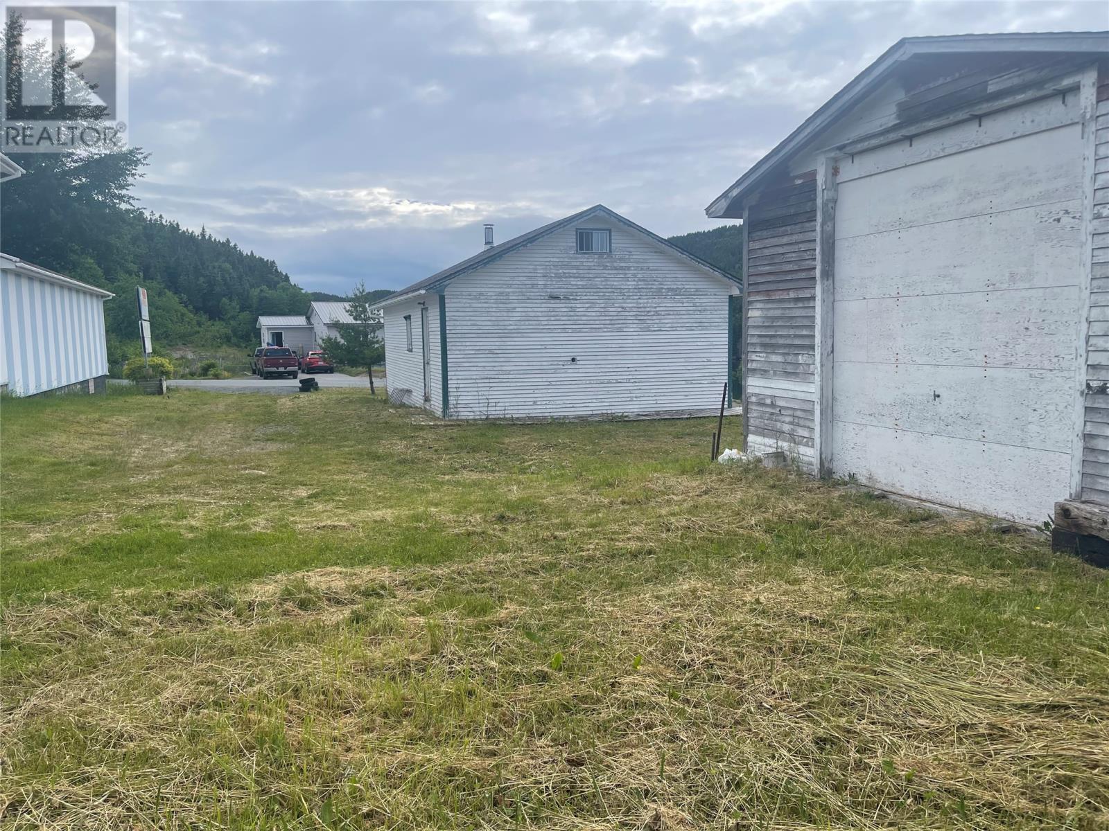 167 Fault Drive Property Photo 5
