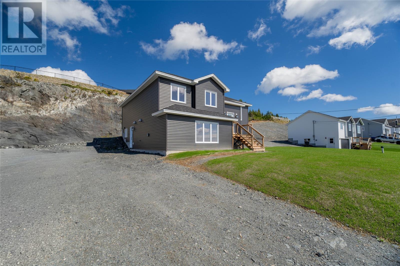 82 Island Cove Road Property Photo 1
