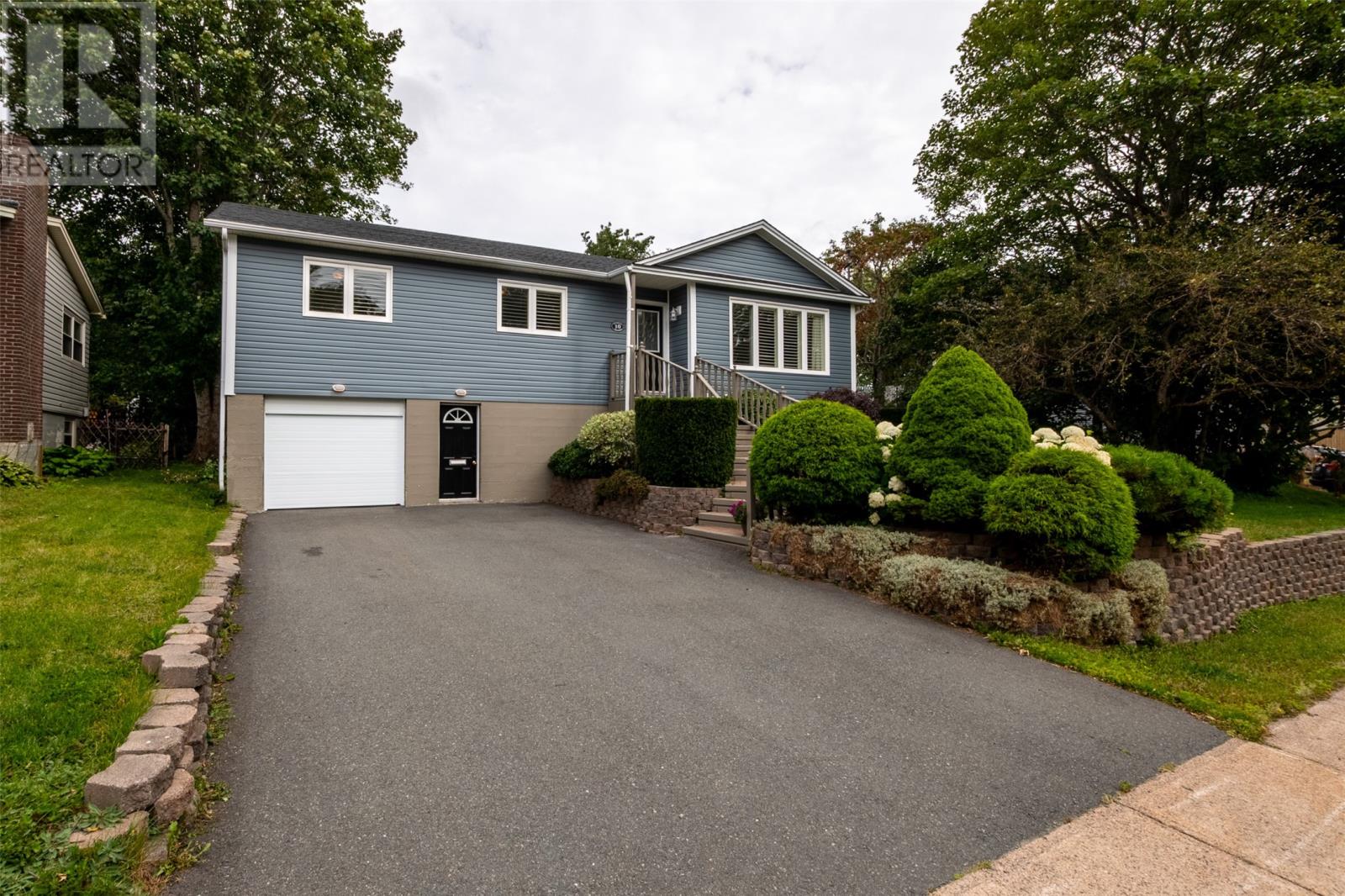 10 Strawberry Marsh Road