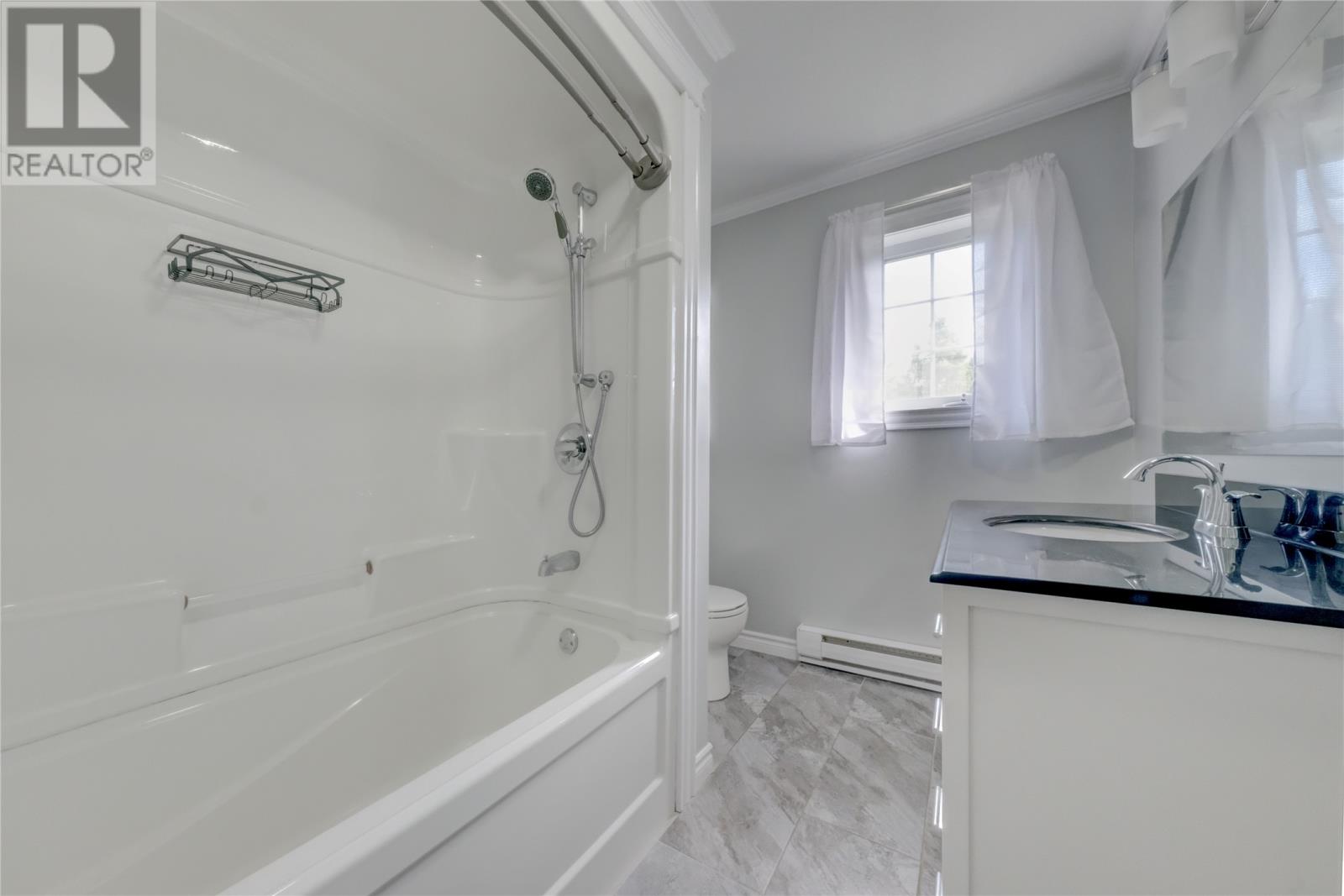 18 Mountainview Road Property Photo 10