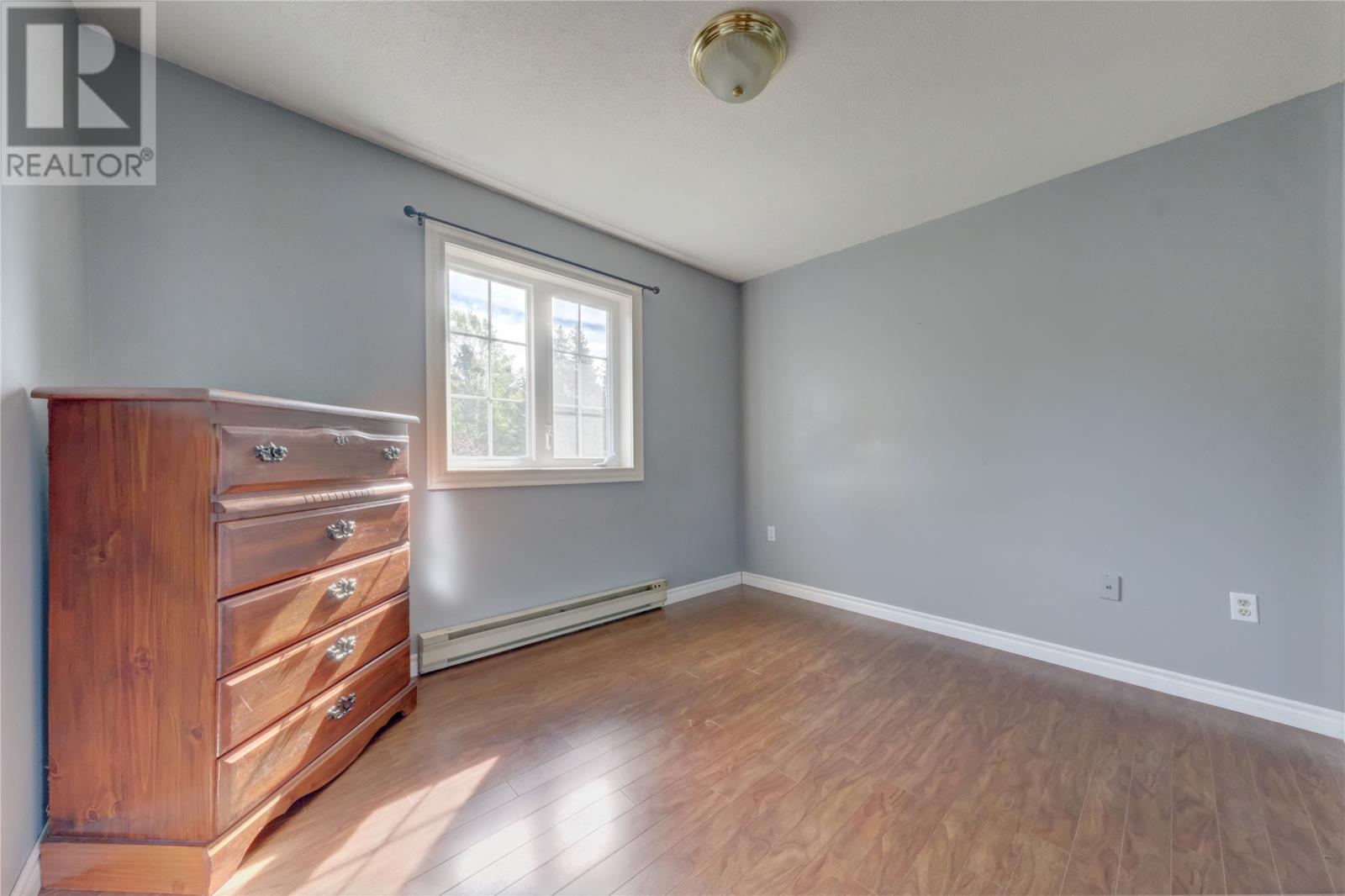 18 Mountainview Road Property Photo 11