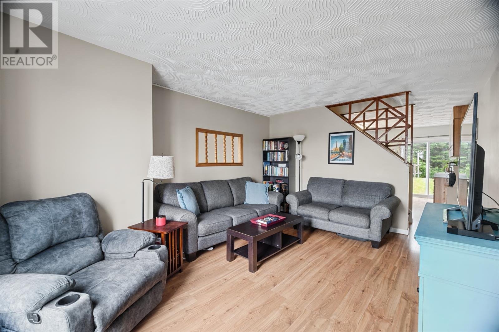 75 Fahey Street Property Photo 3