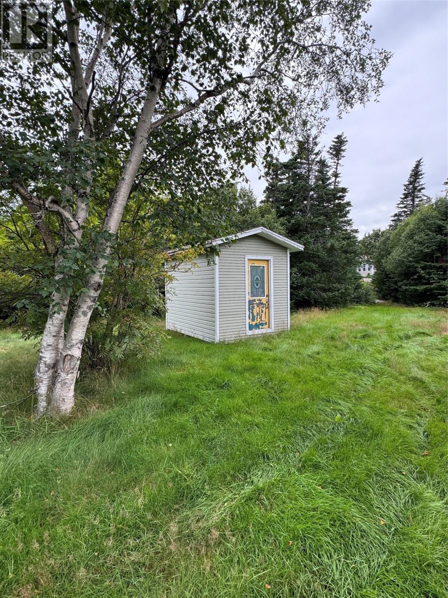 16 Mobile First Pond Road Property Photo 4