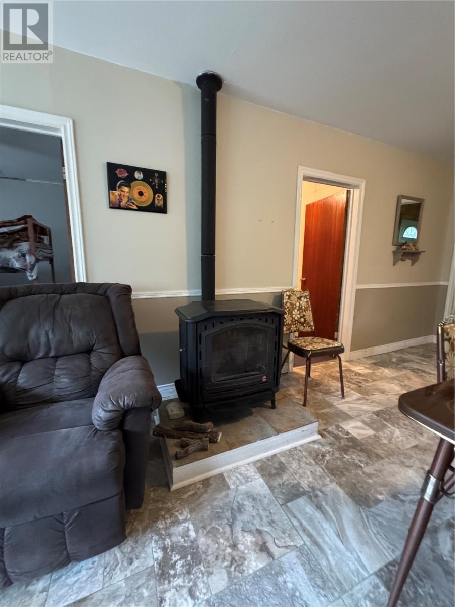 16 Mobile First Pond Road Property Photo 9