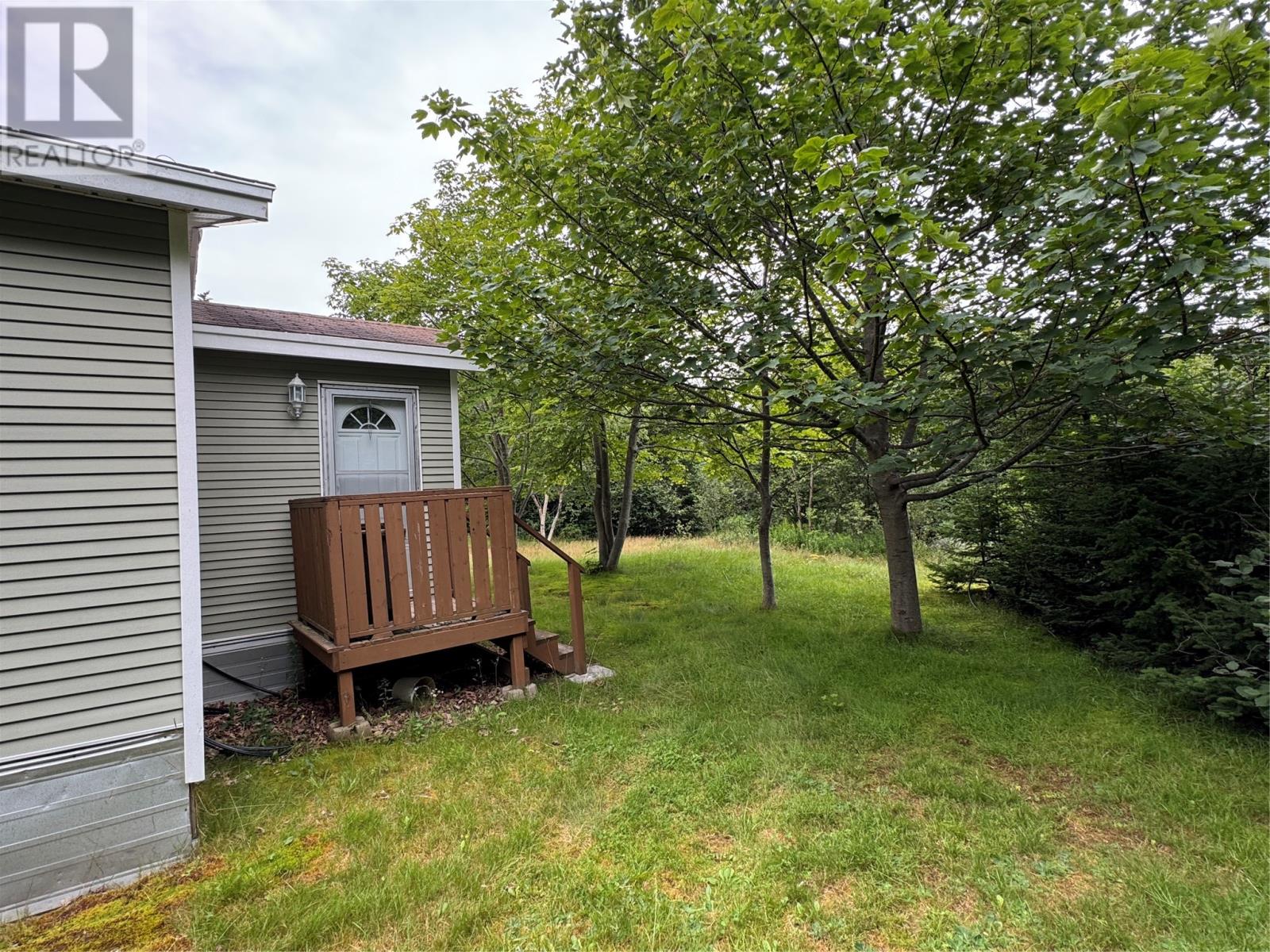 16 Mobile First Pond Road Property Photo 18