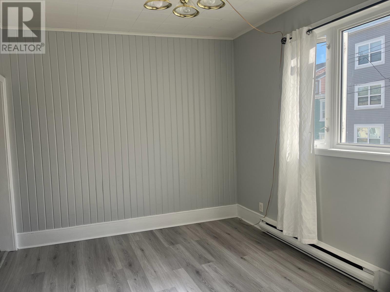30 Boncloddy Street Property Photo 5