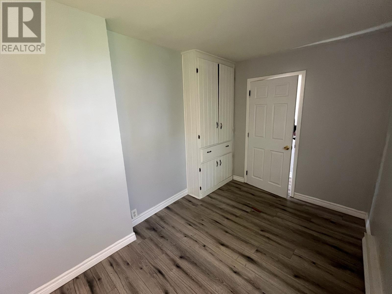 30 Boncloddy Street Property Photo 6