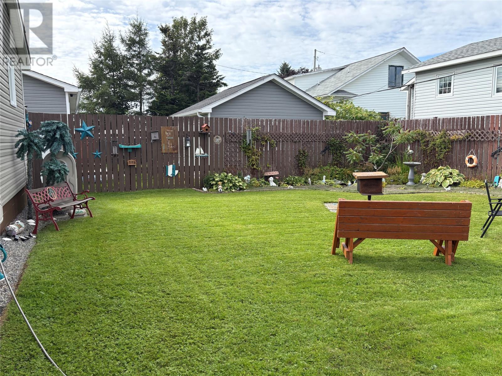 5 White's Avenue Property Photo 7