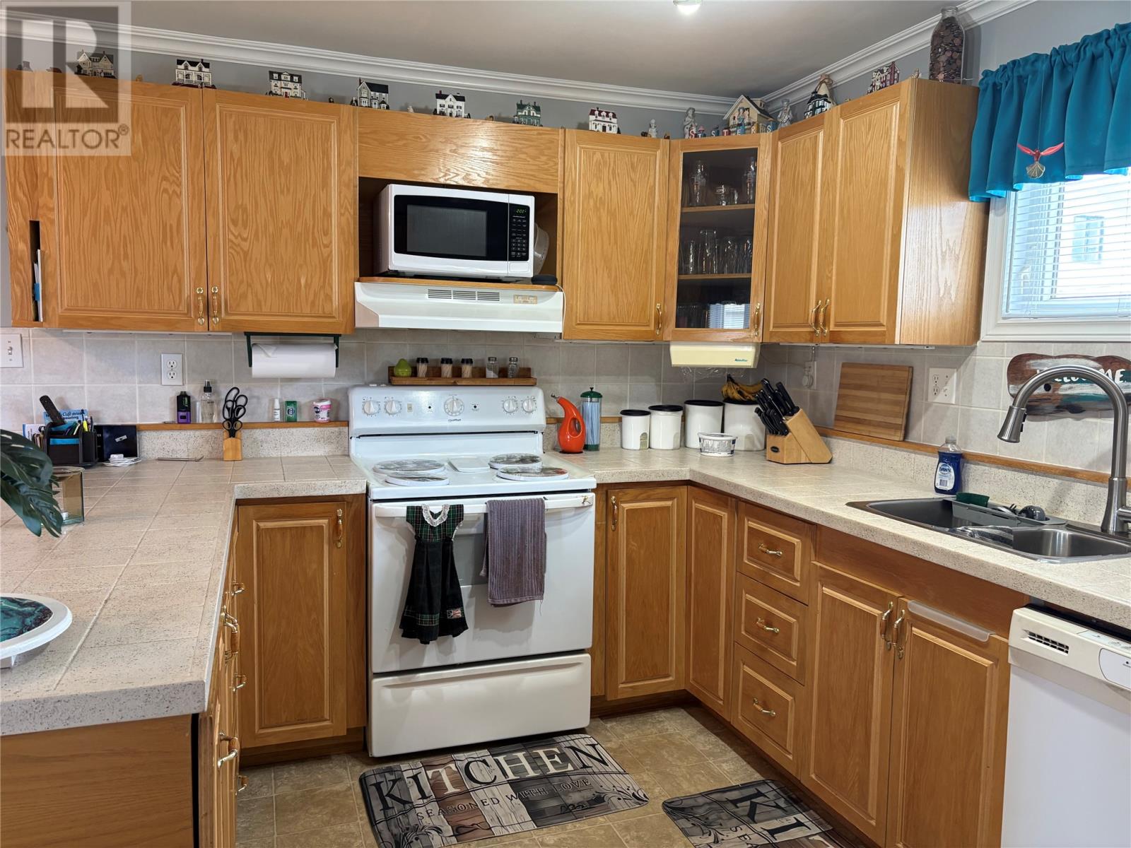 5 White's Avenue Property Photo 17