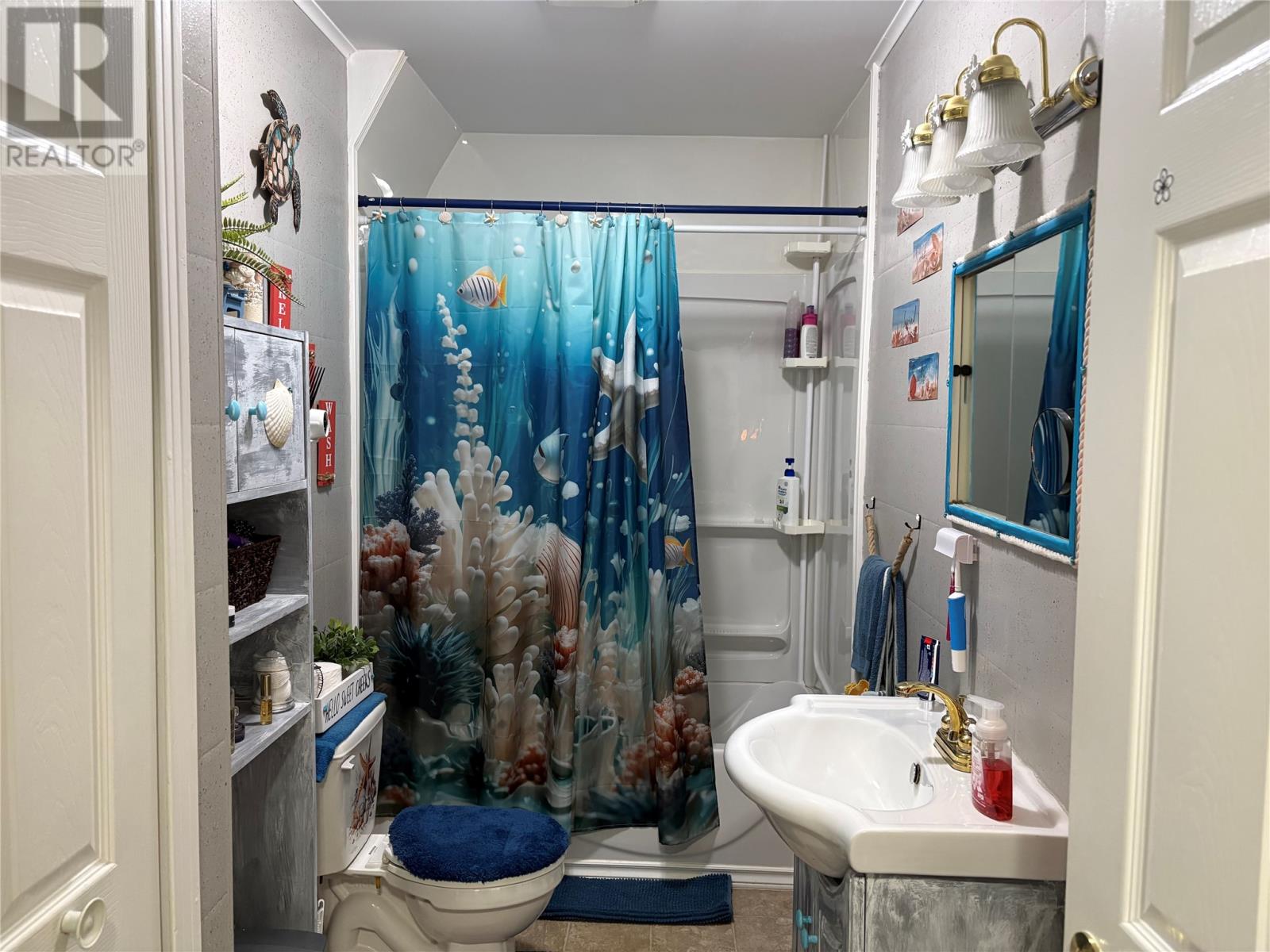 5 White's Avenue Property Photo 26