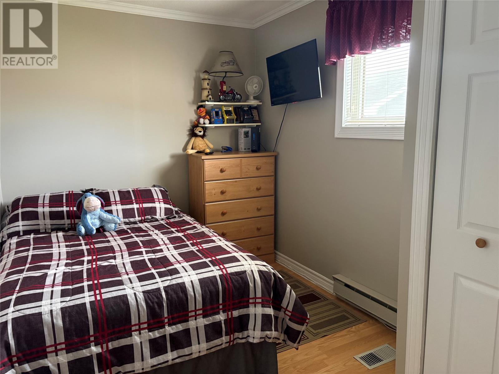5 White's Avenue Property Photo 28