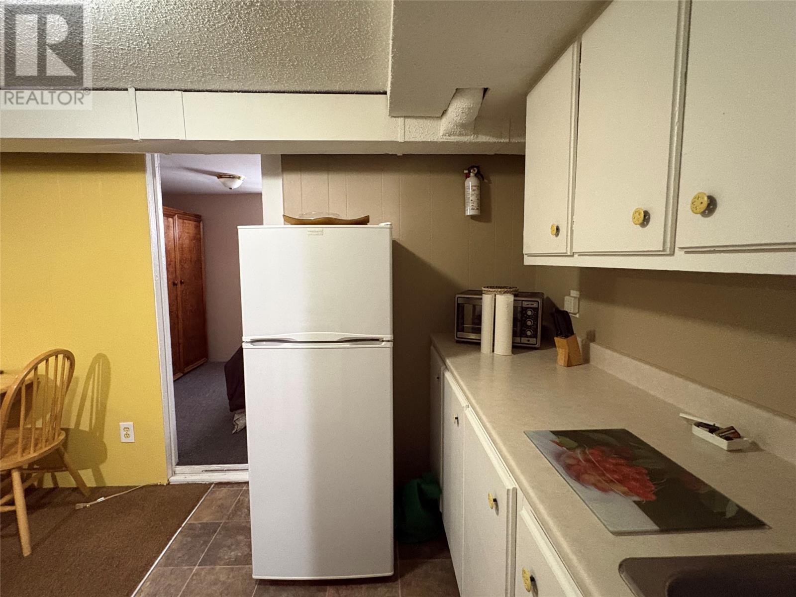 5 White's Avenue Property Photo 34